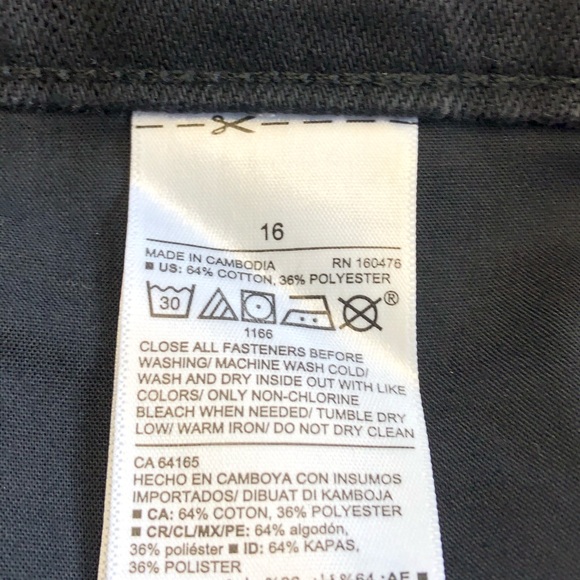 OLD NAVY EXTRA HIGH RISE BUTTON FRONT BOYFRIEND - Picture 10 of 11